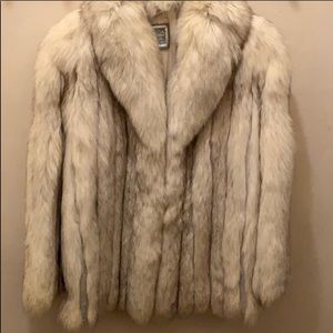 White fur coat (fox)